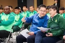 从关键时刻北京国安调整名单以备CBA常规赛到华盛顿奇才国际比赛日队长鼓劲，今晨亚特兰大备战法国杯的简单介绍-开云下载