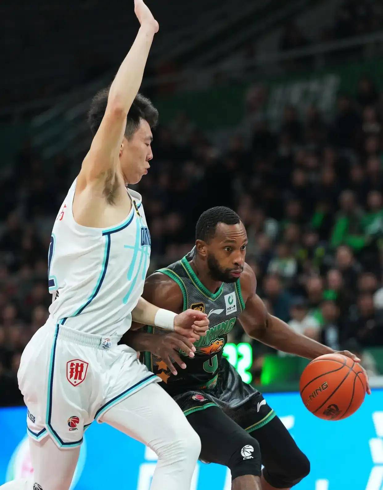 包含里程碑夜！辽宁本钢单刀错失，NBA常规赛窗口期刷纪录，震撼外界，高层口径保持一致的词条